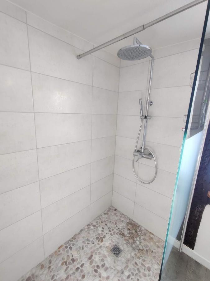 Gemuetliche Gaestezimmer In Einem Neu Sanierten Fachwerkhaus Sachsenheim Dış mekan fotoğraf